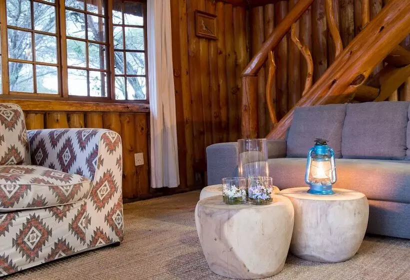 Hotelli Rhino River Lodge