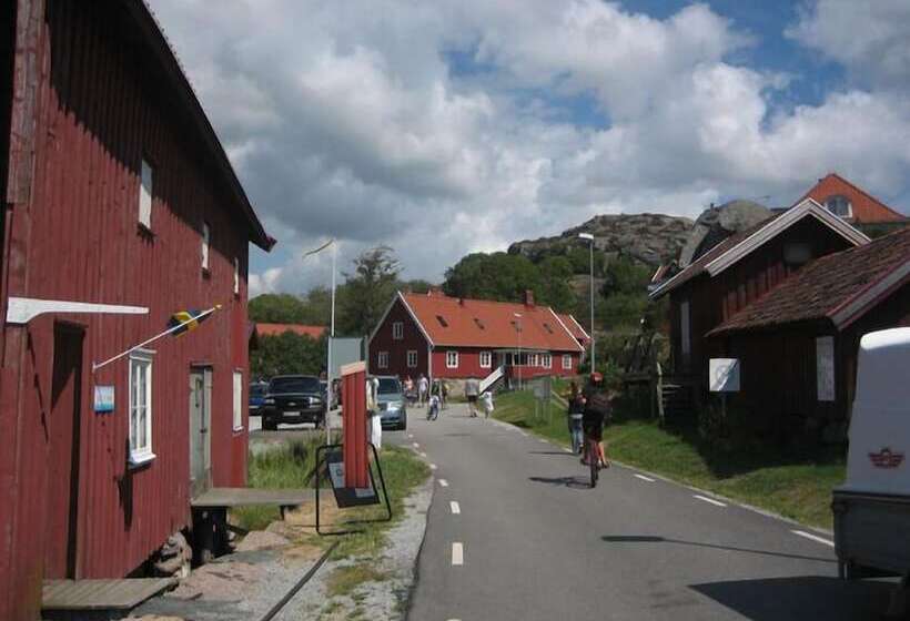 Nösundsgården Hotel & Hostel