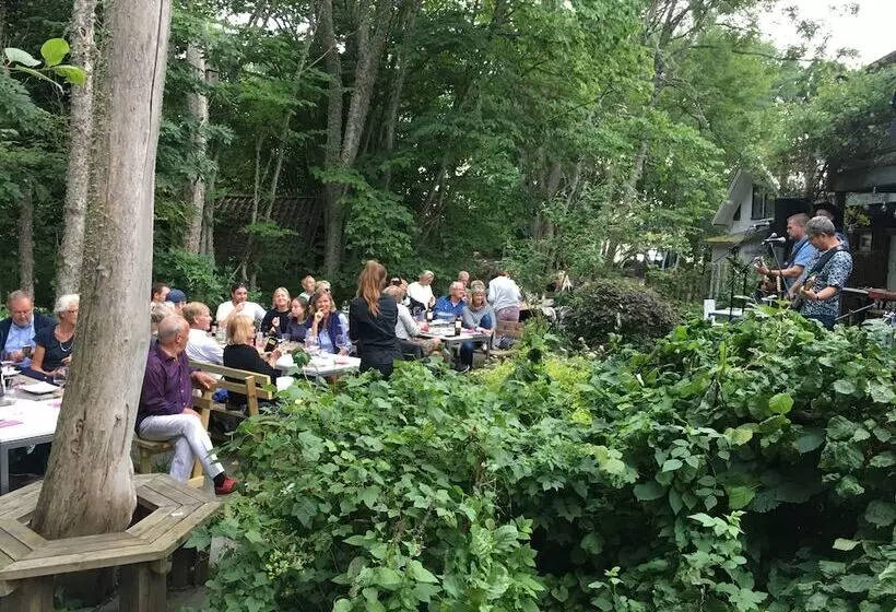 Nösundsgården Hotel & Hostel