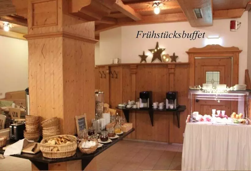 ペンション Bayerische Gastwirtschaft Dimpfl Stadl