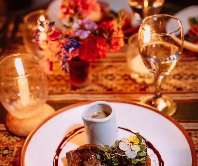 ペンション Inkasaire Lodge