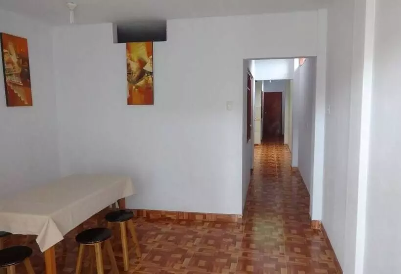 ペンション La Casa De Chepita