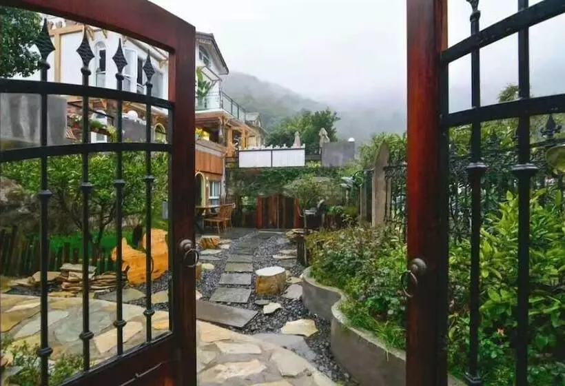 Majatalo Yungu Garden Residence