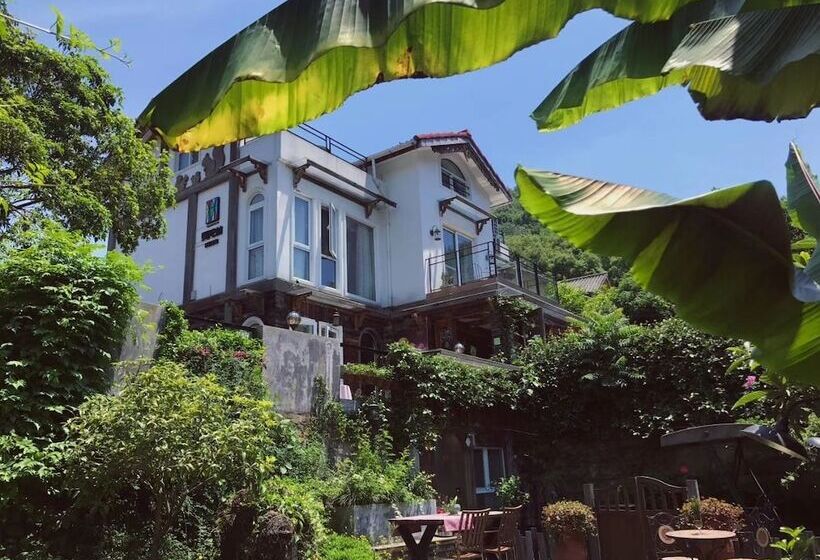 פנסיון Yungu Garden Residence