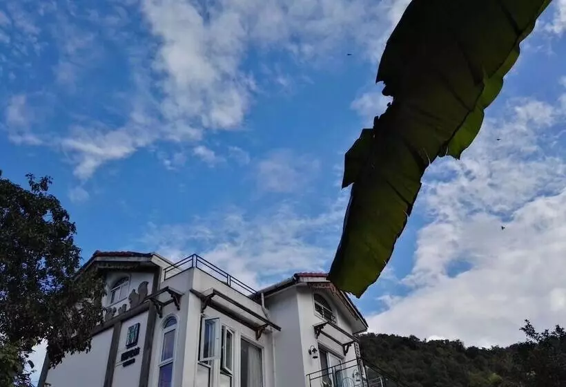 Majatalo Yungu Garden Residence