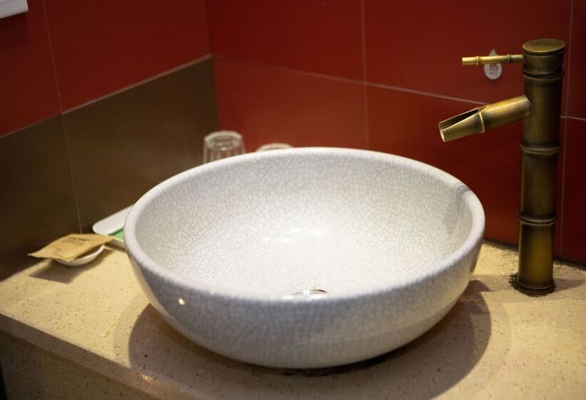 פנסיון Yungu Garden Residence