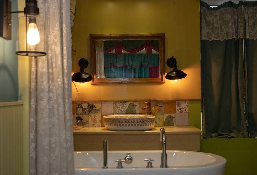 פנסיון Yungu Garden Residence