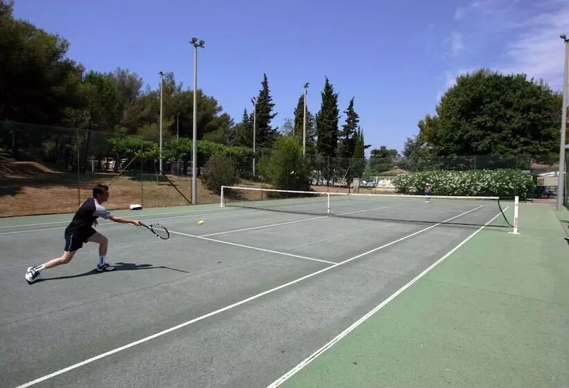 リゾートホテル Village Vacances La Manne