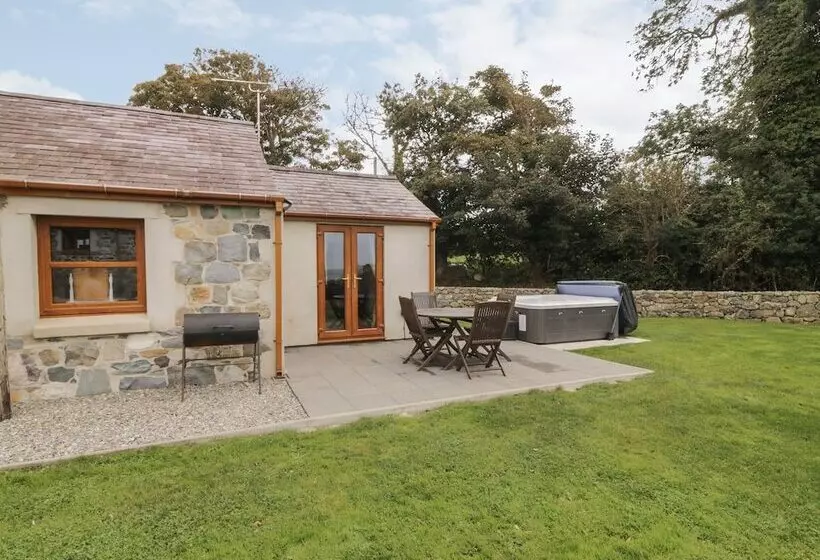 Y Beudy Cottage
