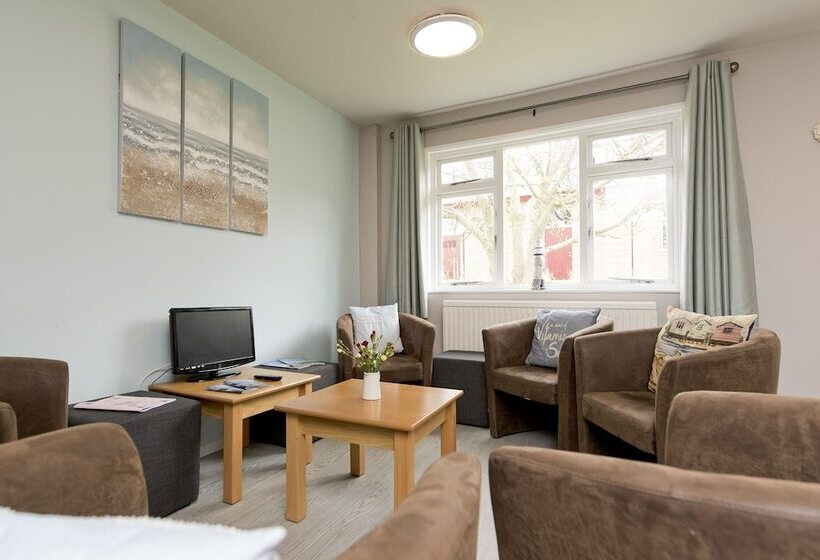 Yha Lulworth Cove   Hostel