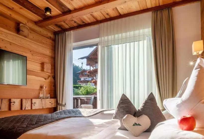 Chalet Elisabeth Dolomites Alpin & Charme