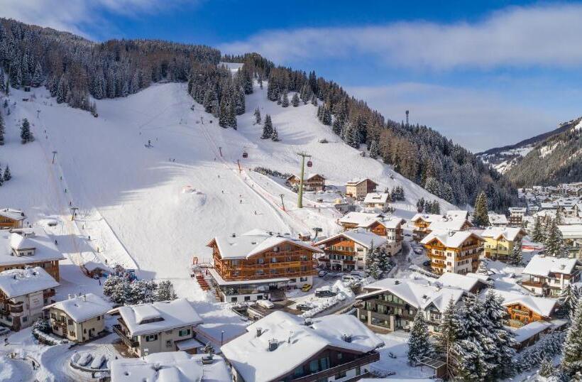 Chalet Elisabeth Dolomites Alpin & Charme