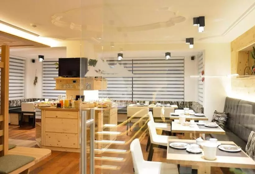 Chalet Elisabeth Dolomites Alpin & Charme