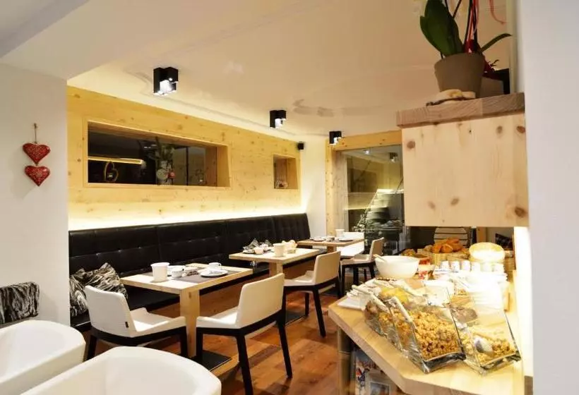 Chalet Elisabeth Dolomites Alpin & Charme