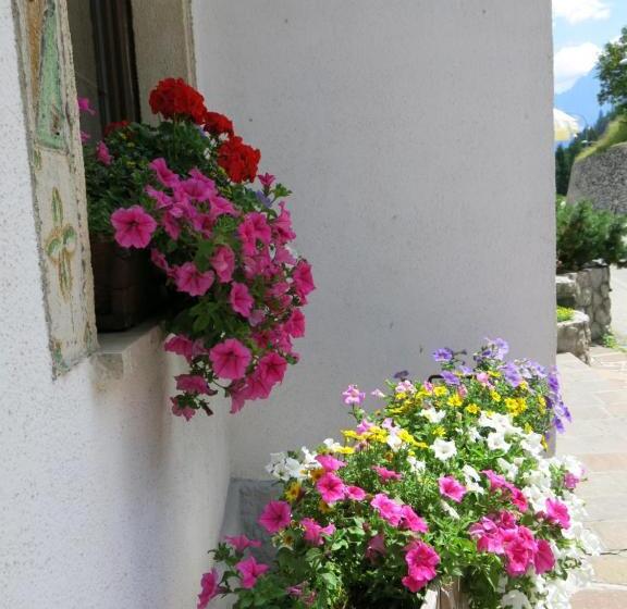 Digonera Historic Hotel B&b