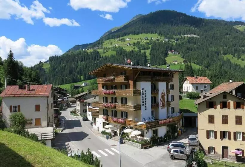 Digonera Historic Hotel B&b