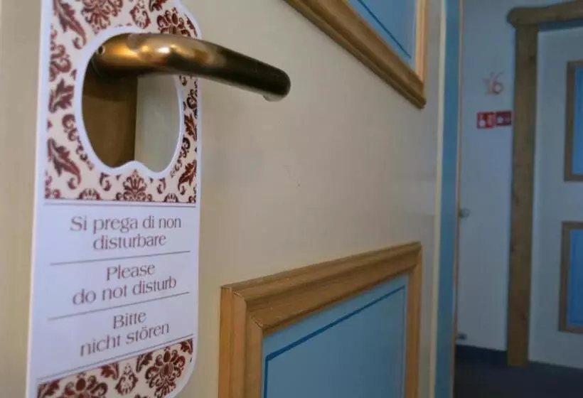 Digonera Historic Hotel B&b