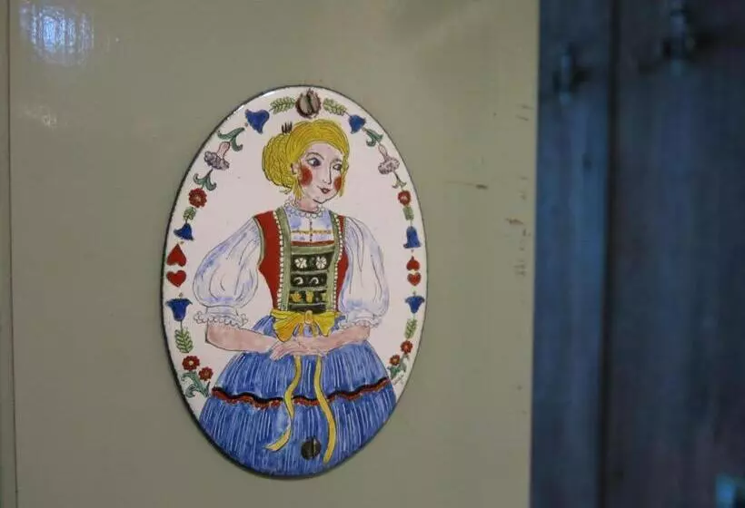 Digonera Historic Hotel B&b