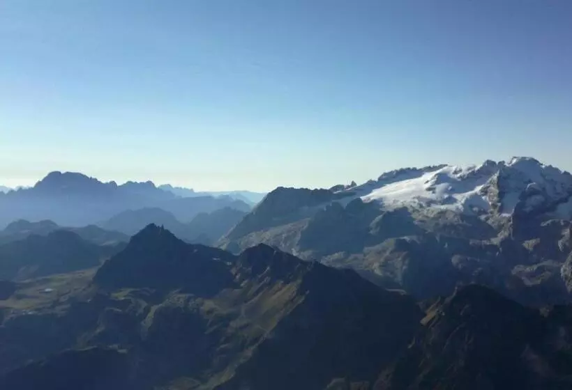 Digonera Historic Hotel B&b