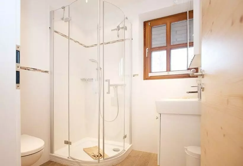 Отель Apart Pension Vita Stafnensis