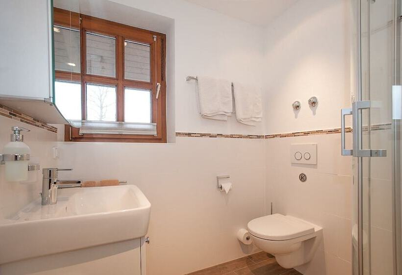 ホテル Apart Pension Vita Stafnensis