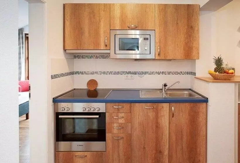 Отель Apart Pension Vita Stafnensis