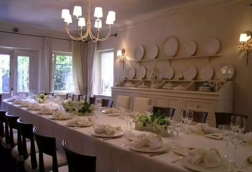 Charming Hotel Dei Chiostri