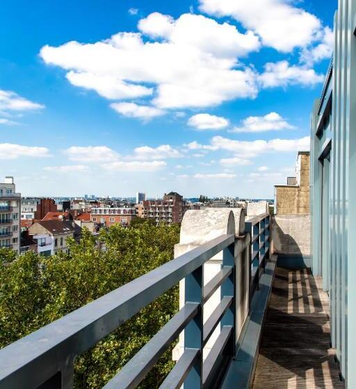 هتل Diamant Suites Brussels Eu