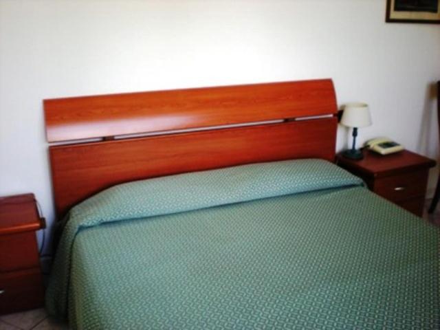 Отель Florida Tirrenia