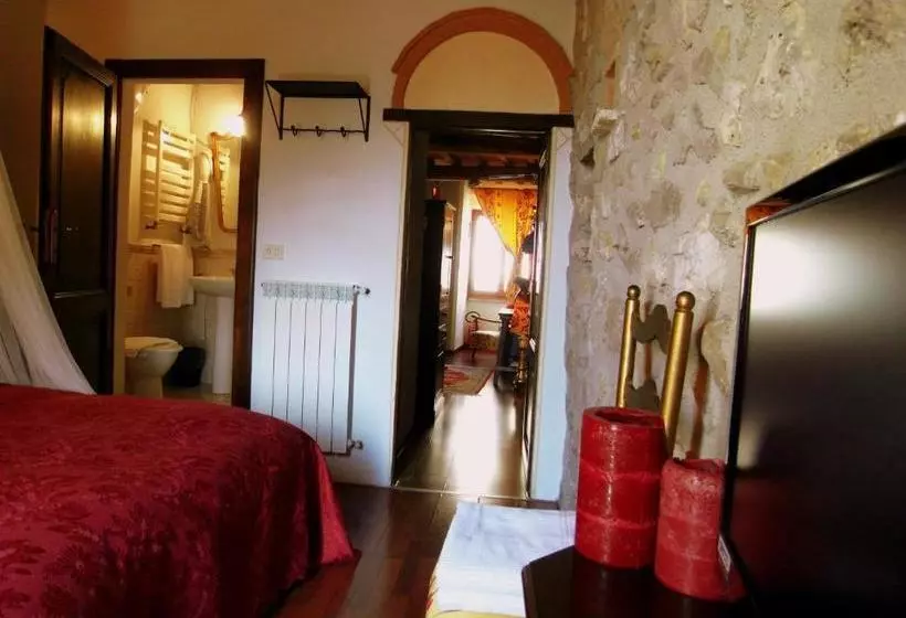 Отель Guest House Il Borgo Di Sempronio