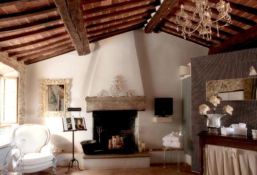 בית מלון כפרי Guest House Il Borgo Di Sempronio