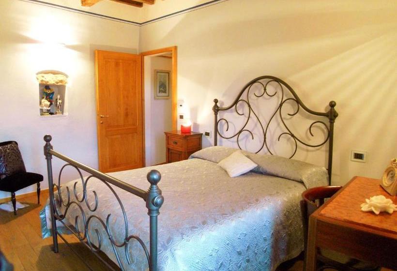 בית מלון כפרי Guest House Il Borgo Di Sempronio