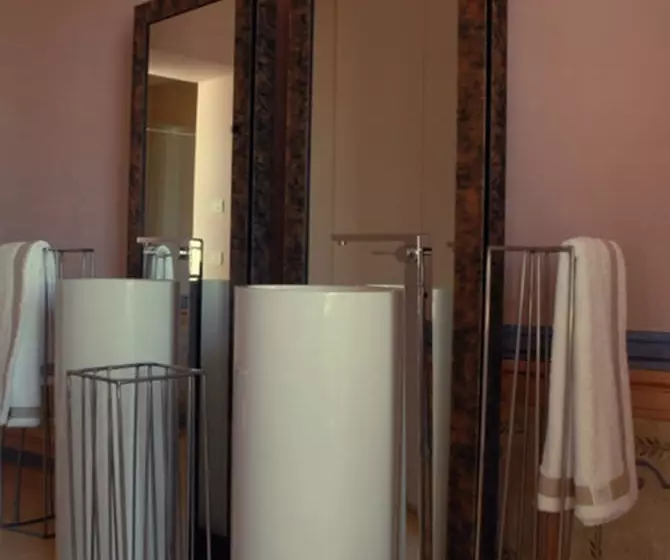 Отель I Luoghi Di Pitti