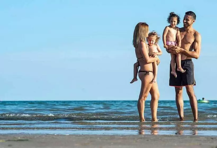 فندق Junior Family