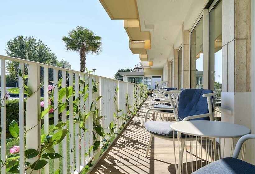 酒店 Junior Family