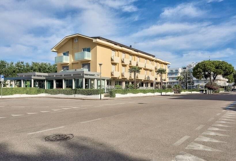 酒店 Junior Family