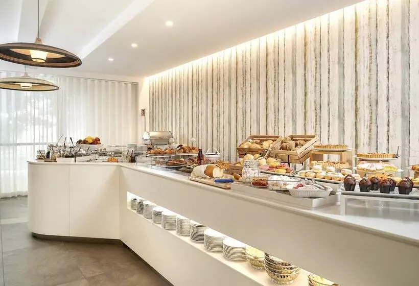 فندق Junior Family