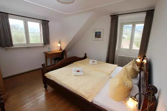 膳宿费 Landgasthof Zum Rössle