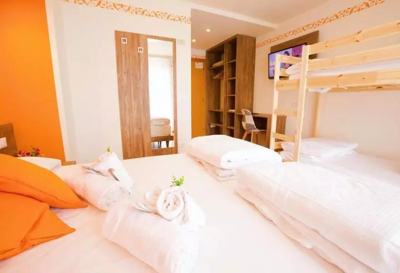 ホテル & Residence Montana