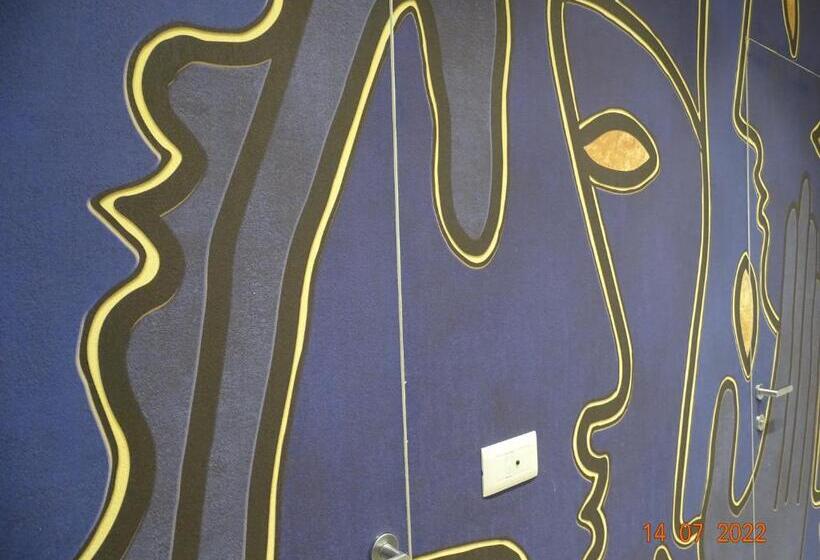 בית מלון כפרי Riva Palace