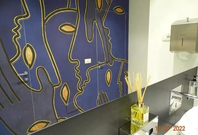 فندق Riva Palace