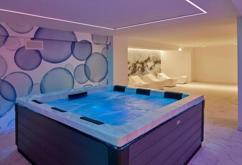 בית מלון כפרי Riva Palace