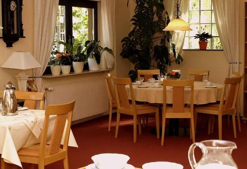 בית מלון כפרי Zum Schnackel In Mainz