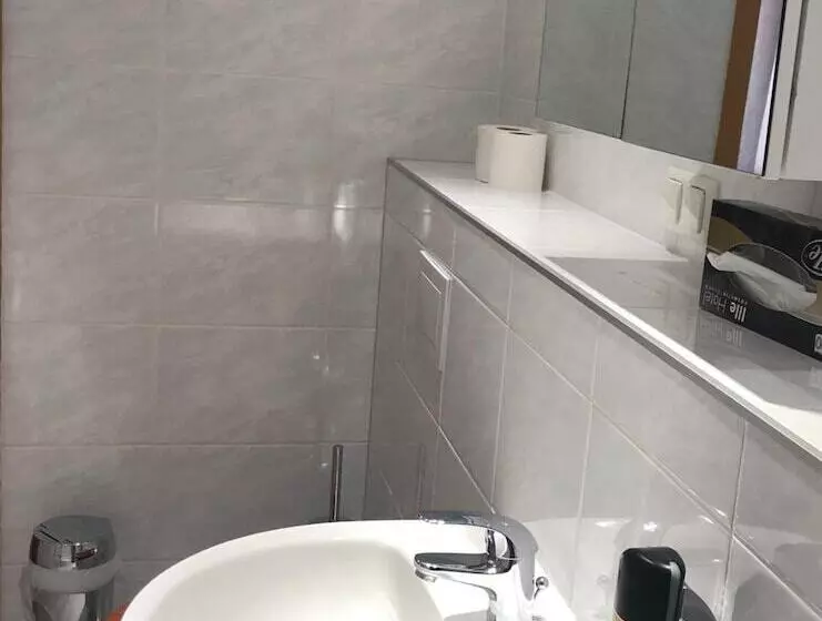 בית מלון כפרי Zum Schnackel In Mainz