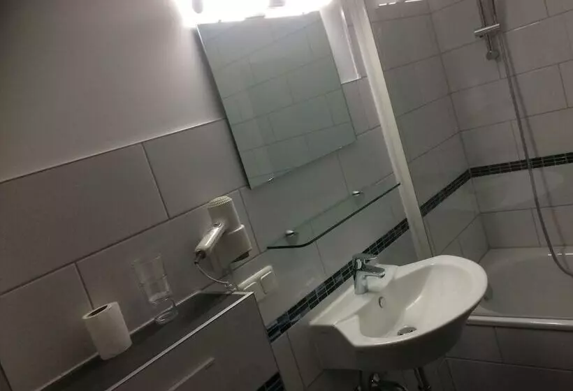 בית מלון כפרי Zum Schnackel In Mainz