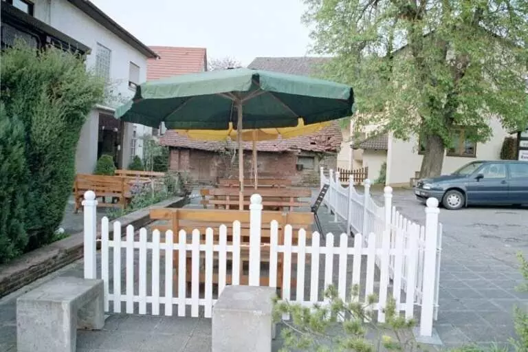 Отель Gasthof Zur Traube