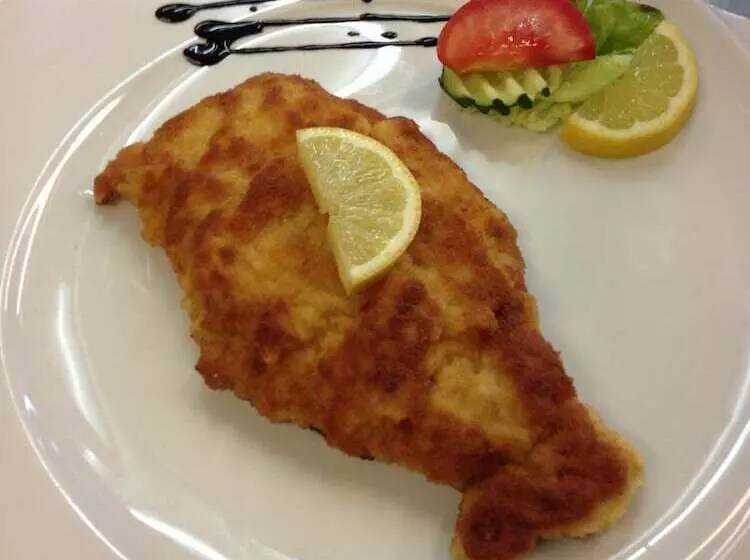 膳宿费 Landhotel Oßwald