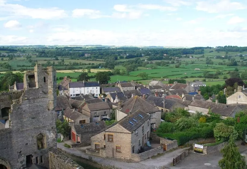Cartmel Cottage