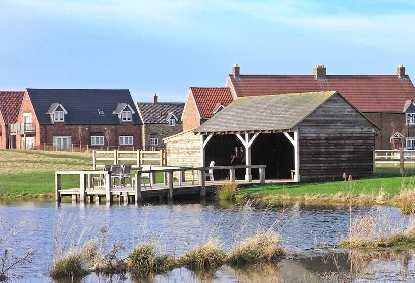 Dotty's Sunshine Cottage