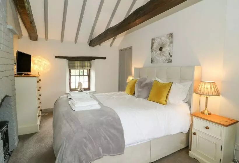 Edmunds Cottage